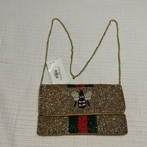 Beaded bee crossbody